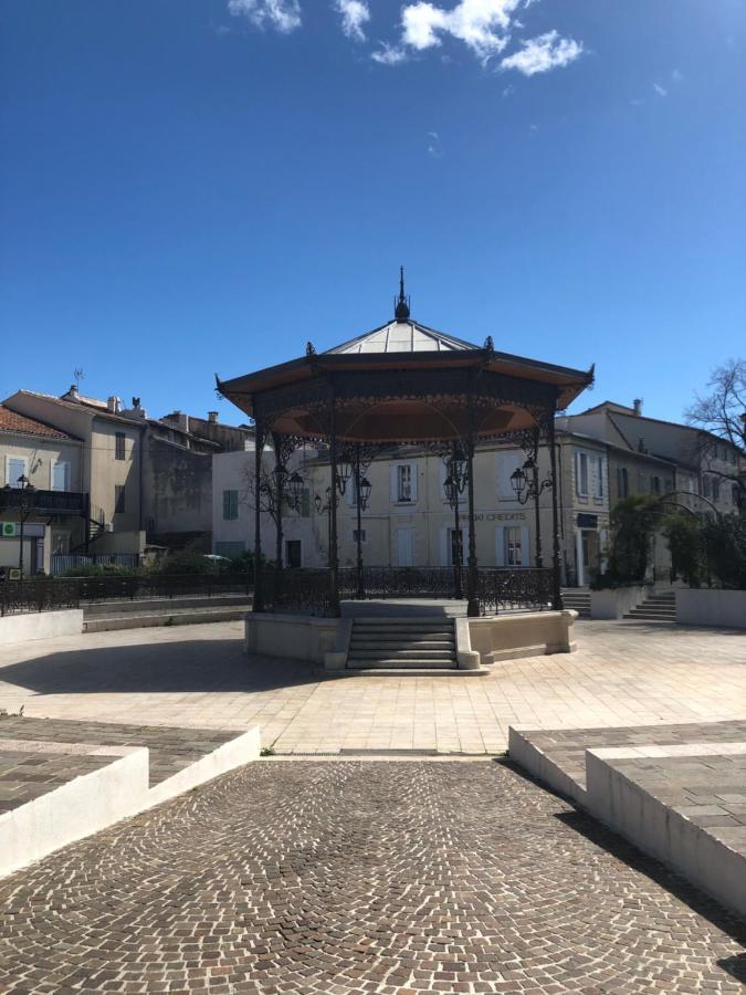 Ferienwohnung Le Panoramique Salonais Exterior foto