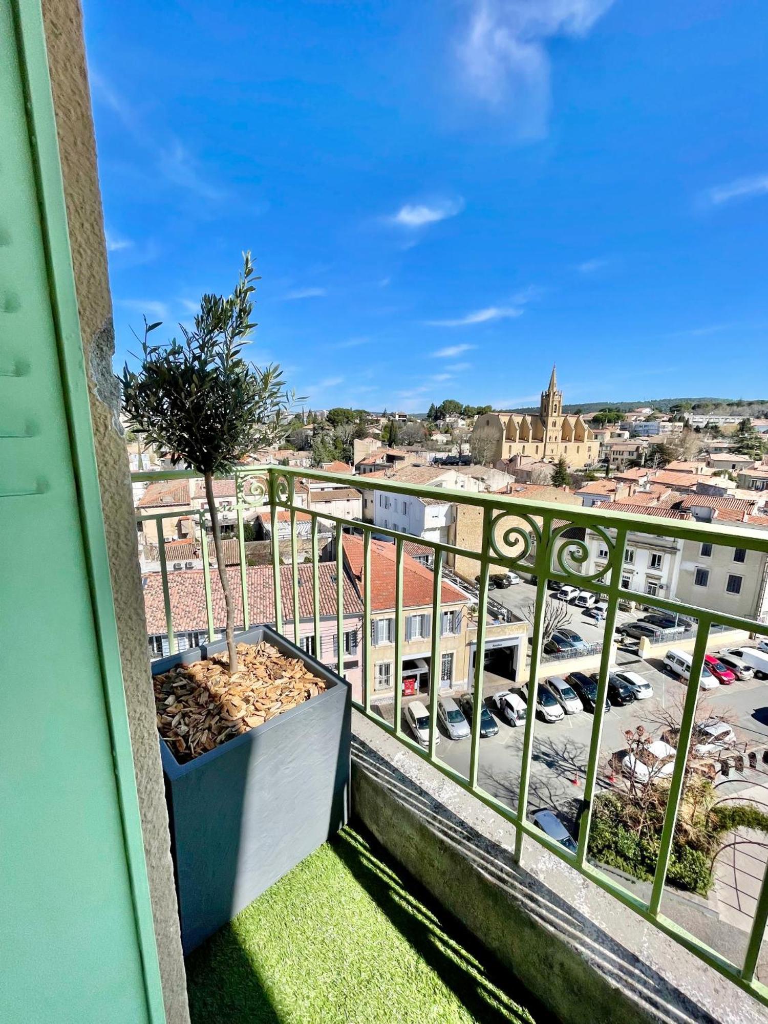 Ferienwohnung Le Panoramique Salonais Exterior foto