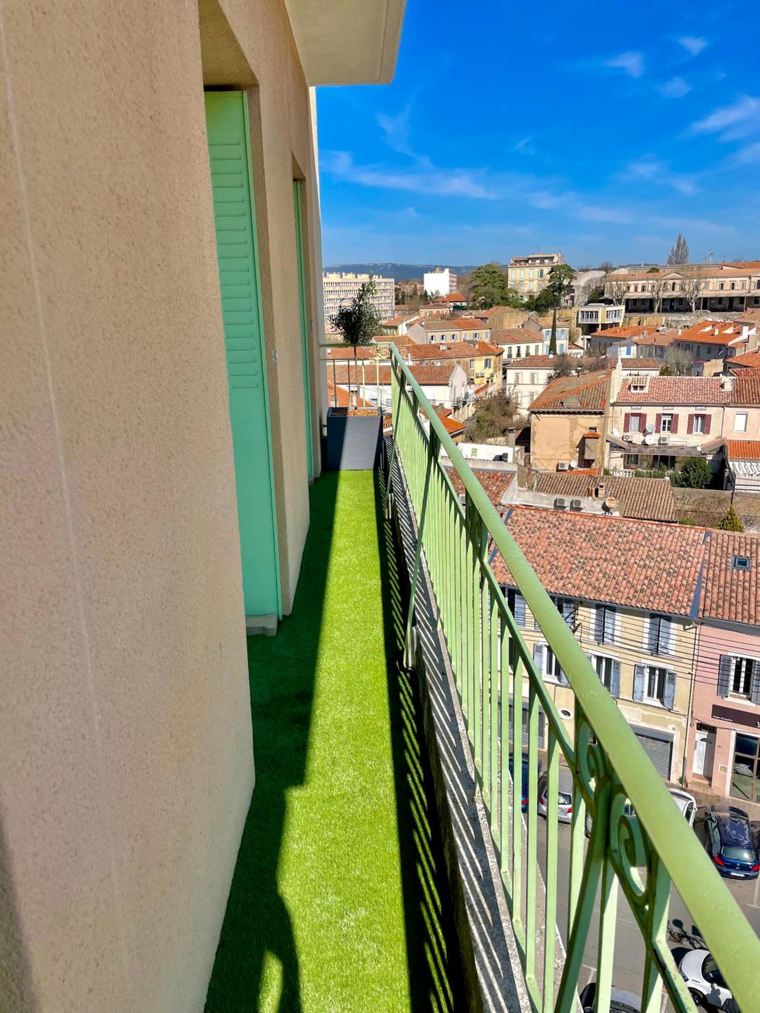 Ferienwohnung Le Panoramique Salonais Exterior foto